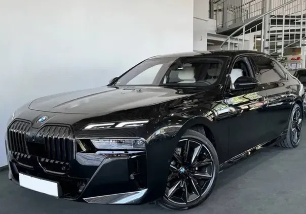 samochody osobowe BMW Seria 7 cena 549938 przebieg: 1, rok produkcji 2024 z Połaniec